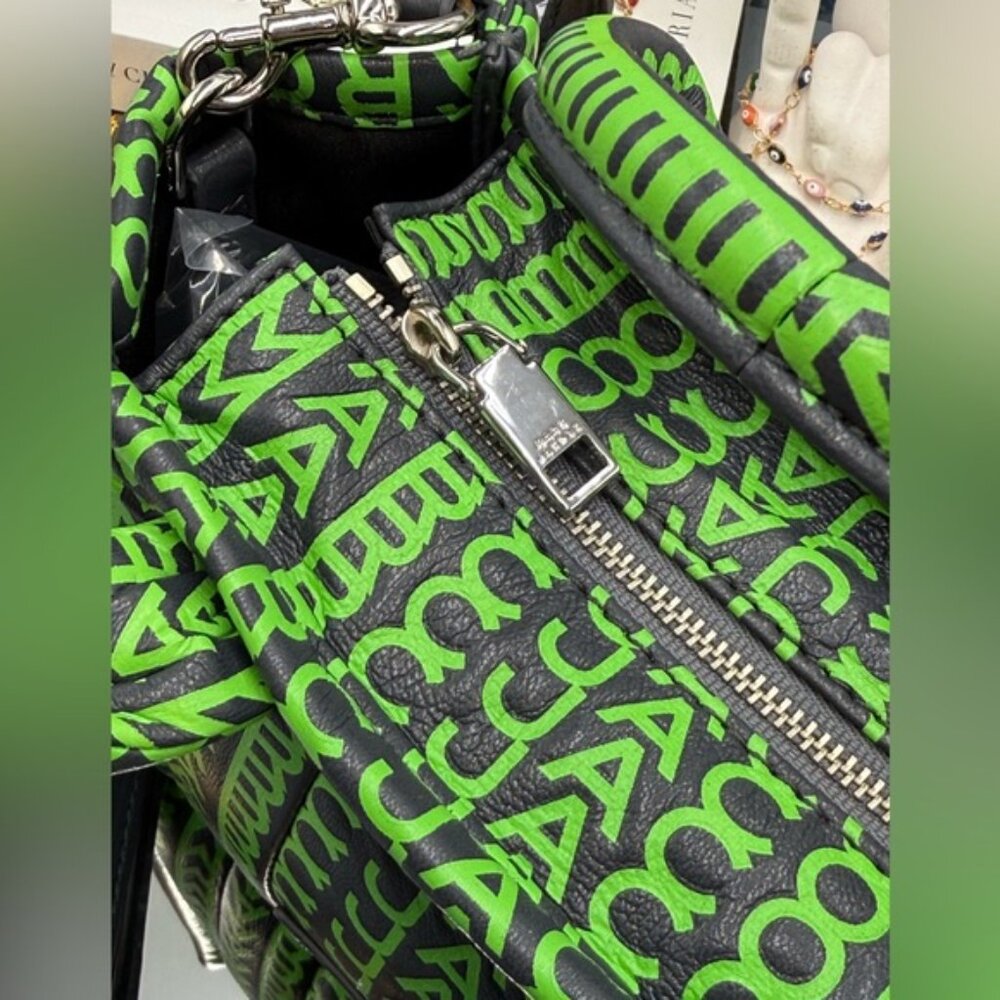 🆕 MARC JACOBS 🧿 NWT Monogram Print Micro Tote Bag, Black & Green - Picture 11 of 16
